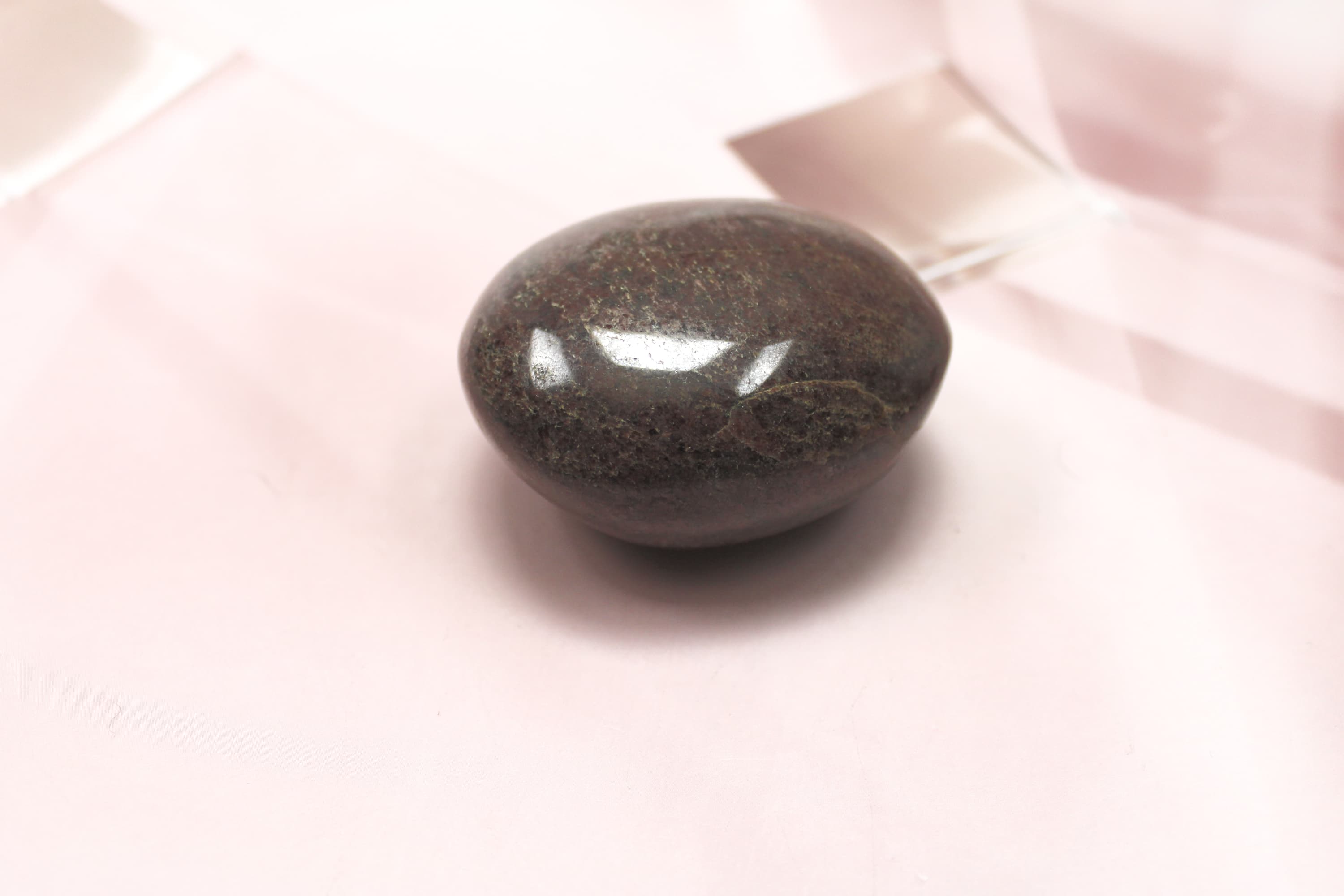Large Garnet Palm Stone - Image 1