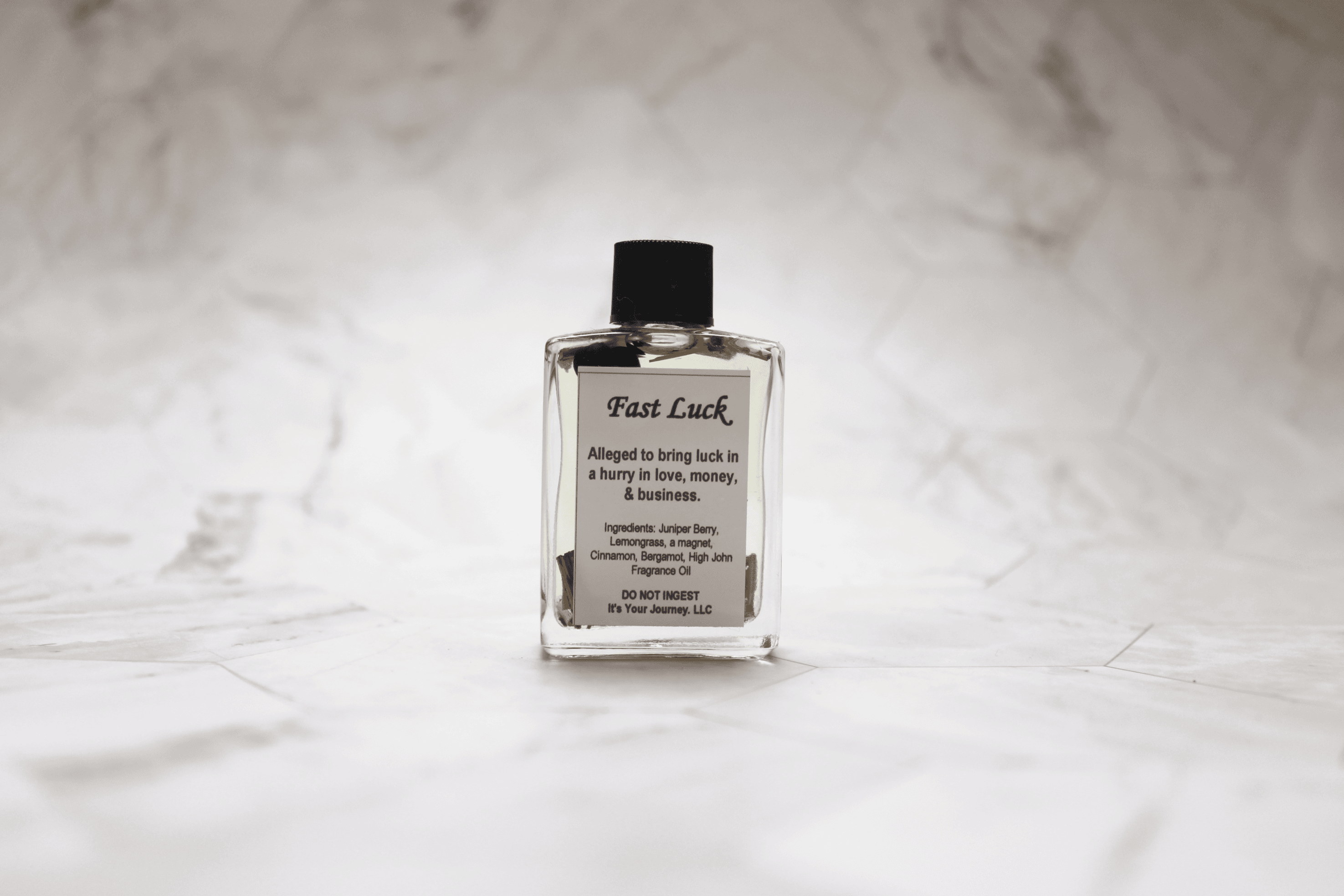 Fast Luck Spiritual Oil - Image 1