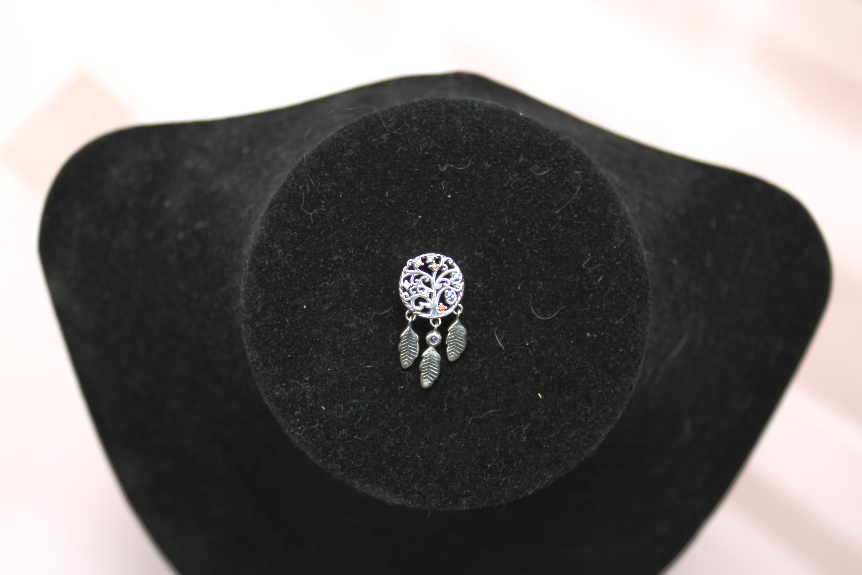 925 Sterling Silver Dream Catcher Pendant - Image 1