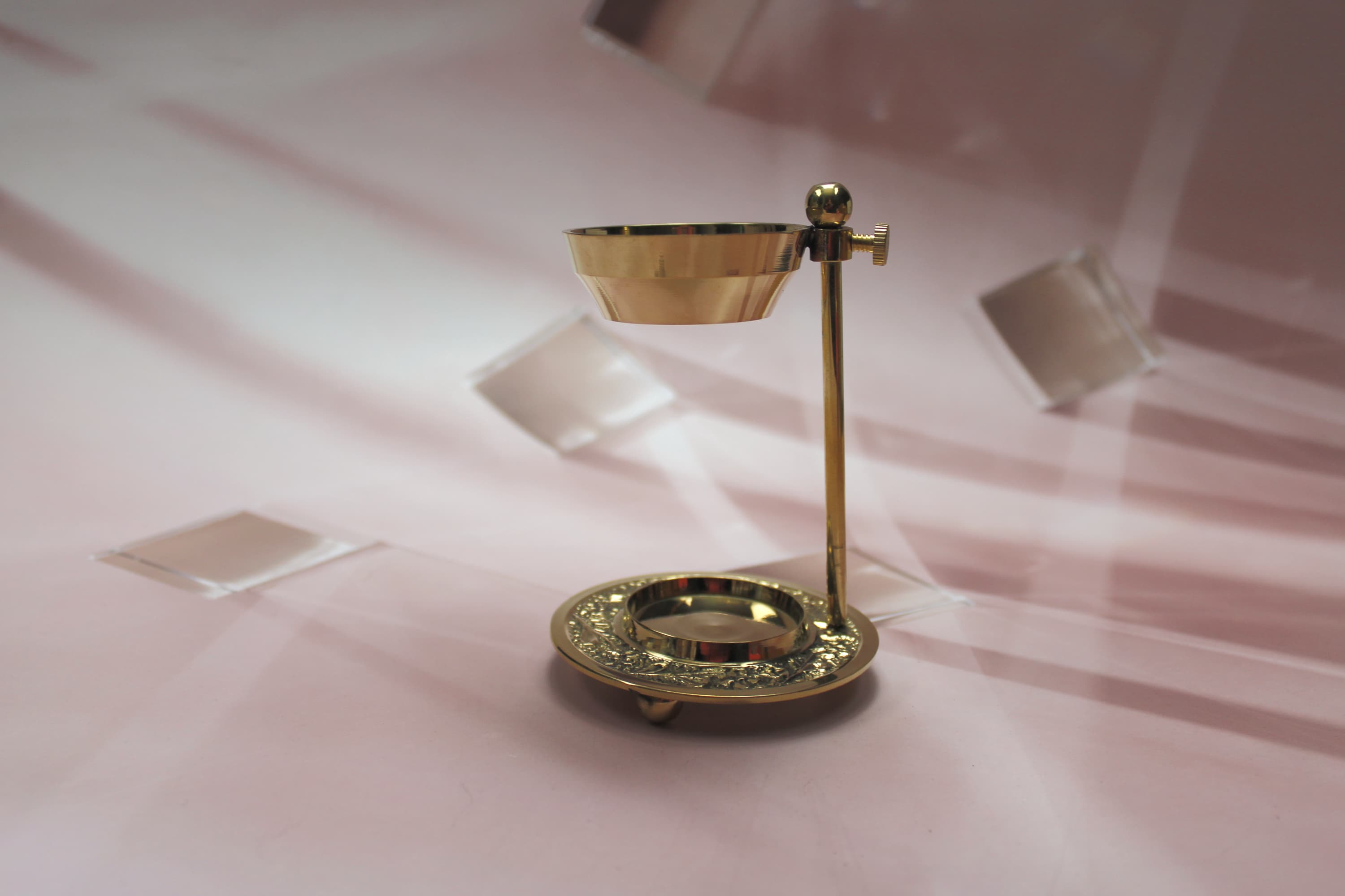 4-1/2" Brass Resin Burner - Image 1