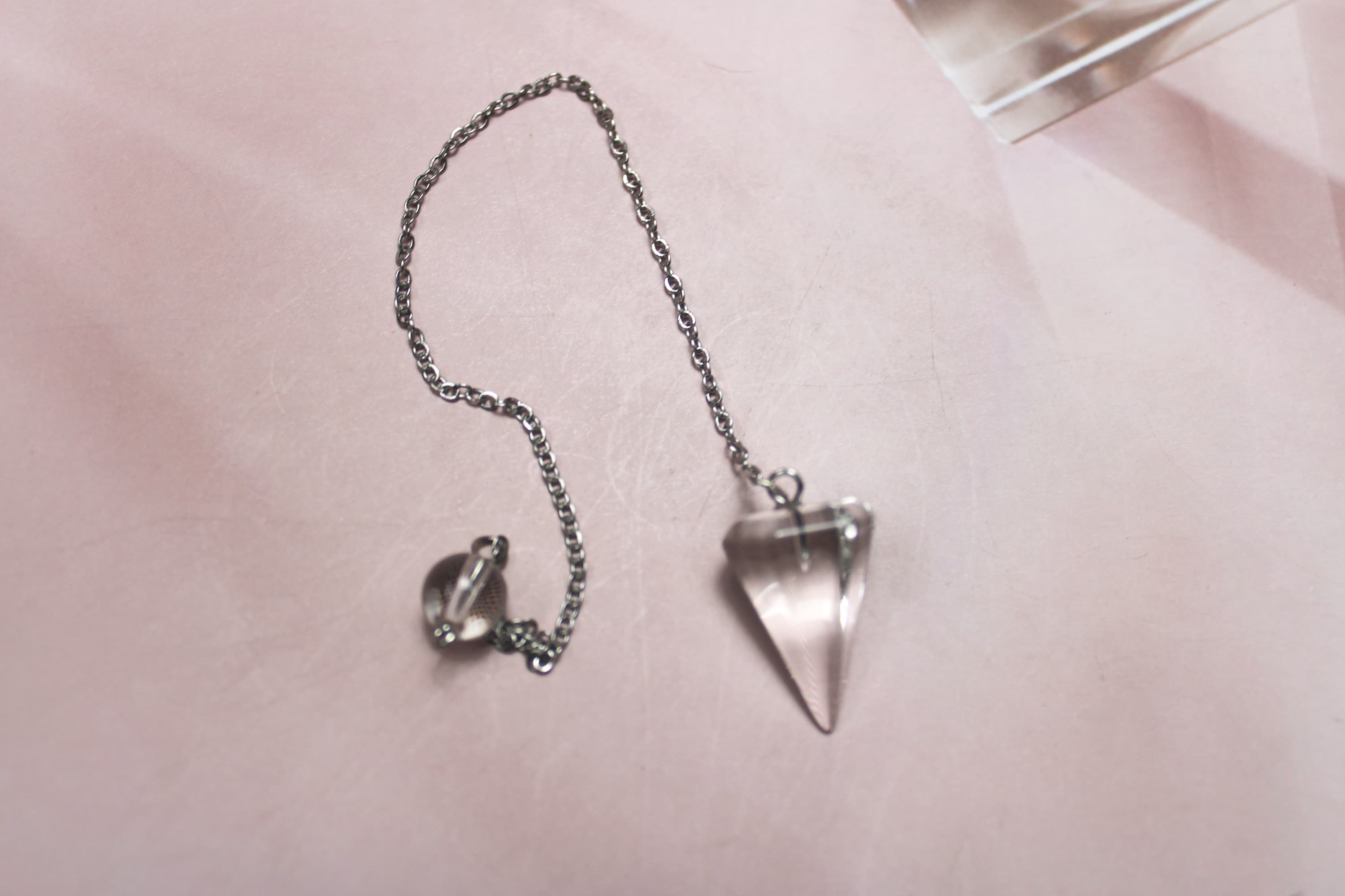 Clear Quart Mini Pendulum - Image 1