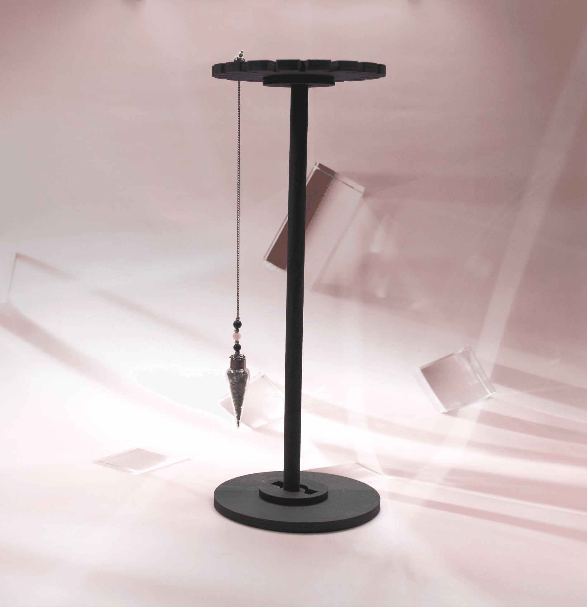 Multi-slot Pendulum Holder - Image 1