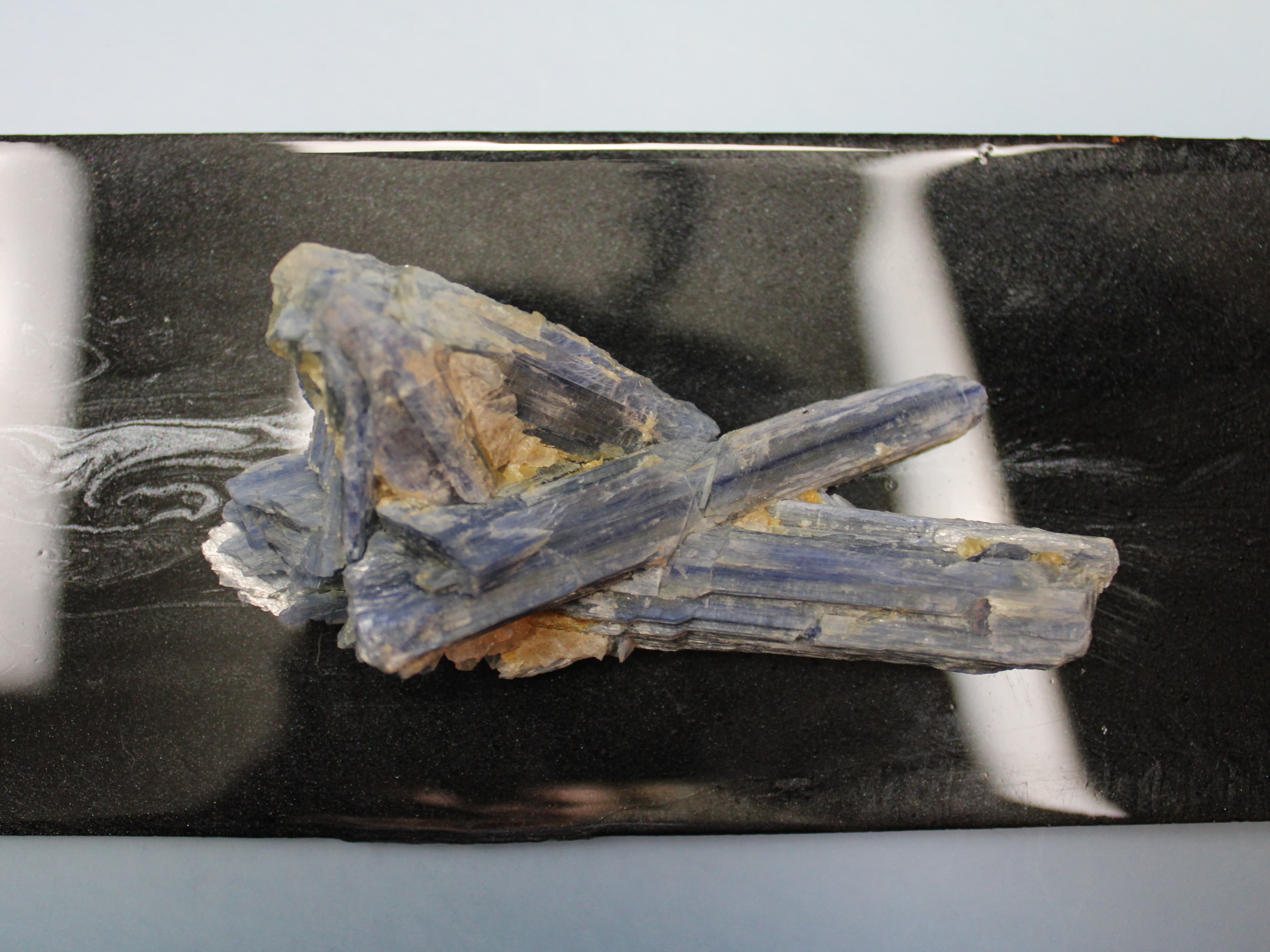 Blue Kyanite Blade - Image 1