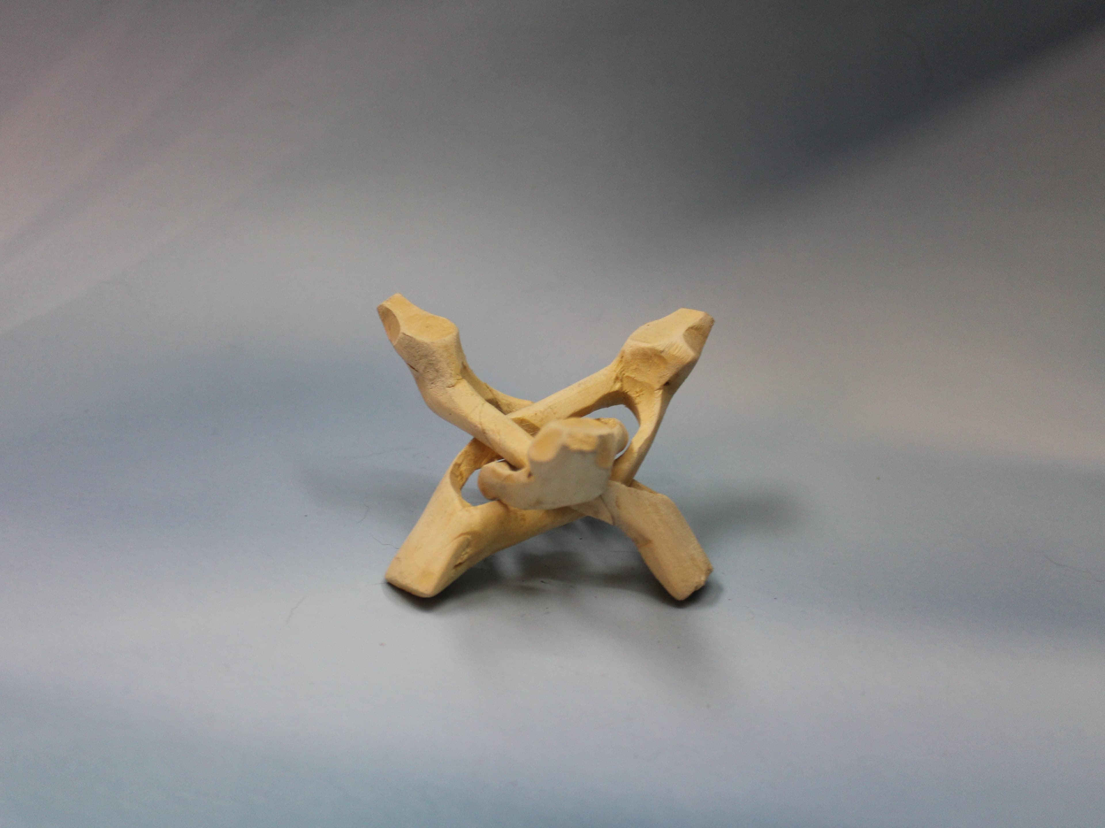4" Natural Finish Tripod Sphere Stand - Image 1