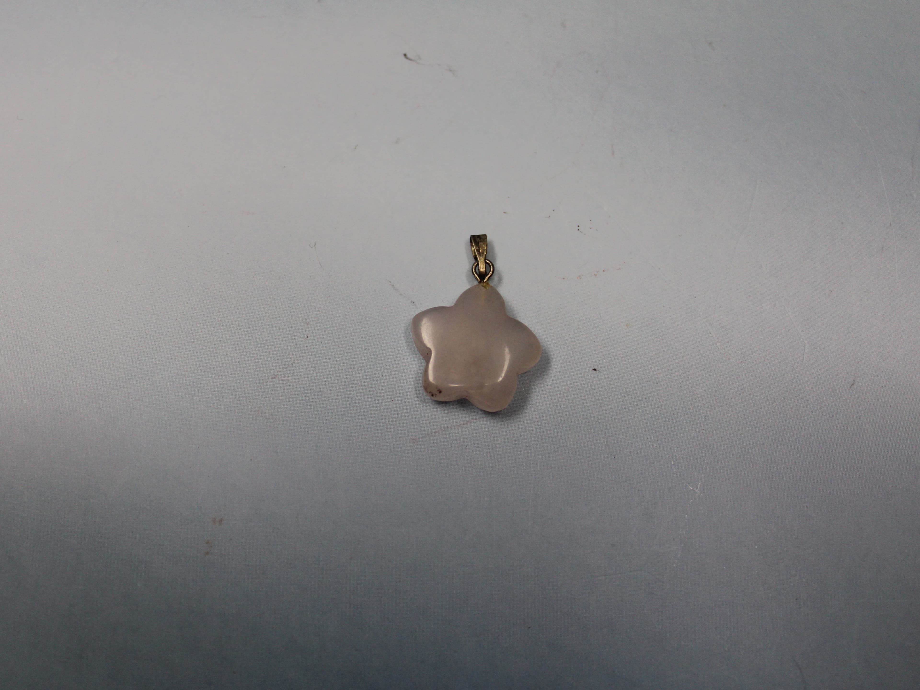 Rose Quartz Flower Pendant - Image 1